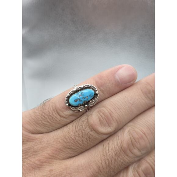 VINTAGE STERLING SILVER NATIVE AMERICAN TURQUOISE RING SIZE 8
